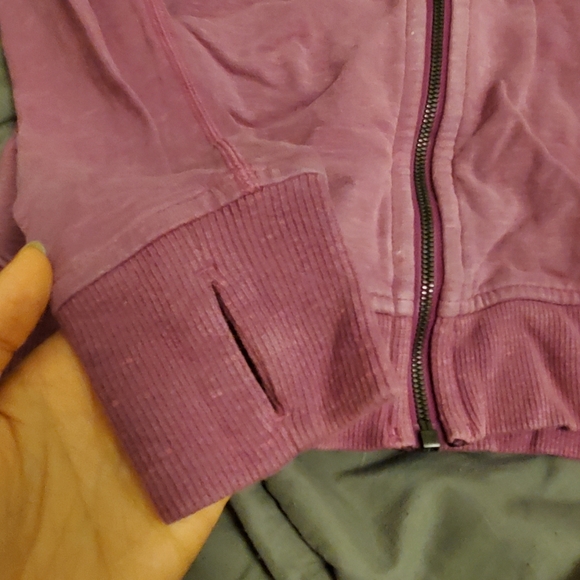 Lululemon stretch zip up - Picture 5 of 8